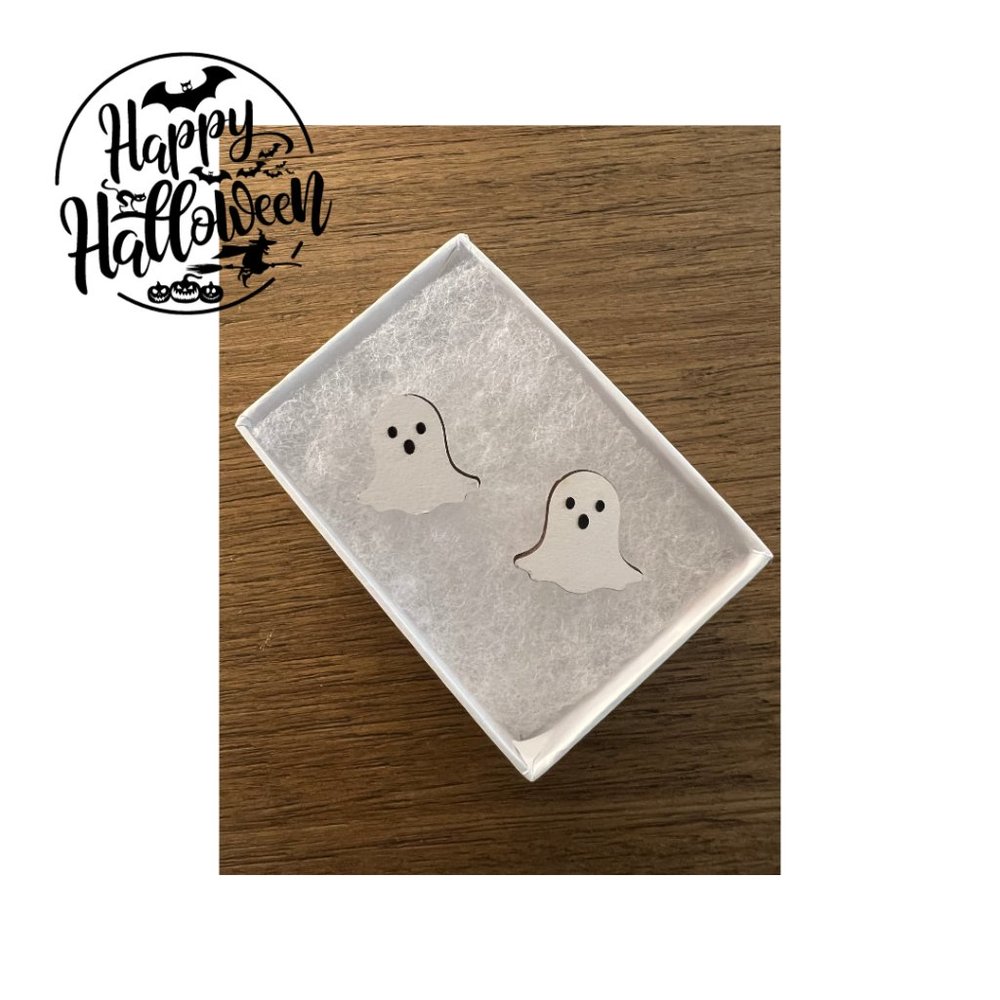 NWOT Wooden Ghost Post Earrings